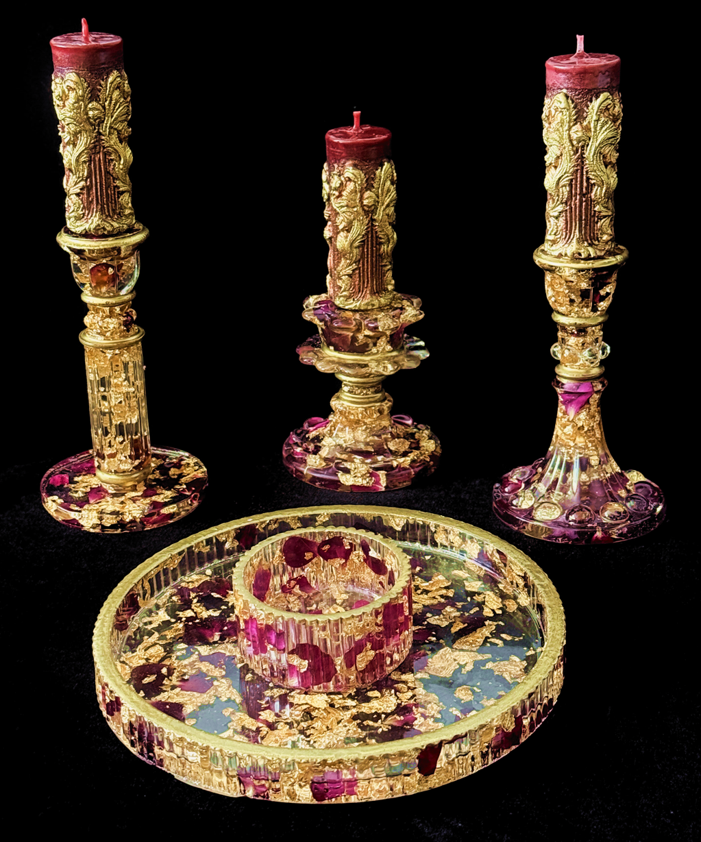 Dekorationsset Louis mit Kerzenständern, Schale und Goldakzenten